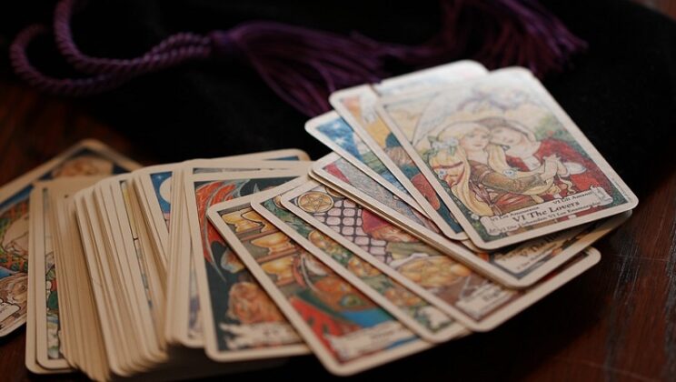 Are Tarot Cards Safe or Dangerous?